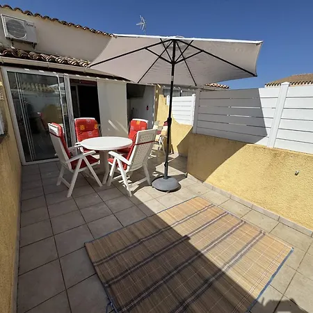 Apartment Pavillon Cap D'agde T2 Mezzanine 4 Pers Avec Terrasse - Fr-1-749-96 Agde